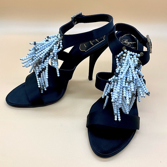 Roger Vivier Tassel Bead Embellished Pump size 40 - Picture 1 of 7